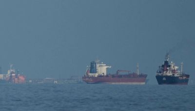 Το Ιράν έβαλε σε «μαύρη λίστα» 45 δεξαμενόπλοια στα Στενά του Ορμούζ, ανάμεσά τους και ελληνικά