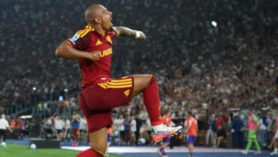 Η Ρόμα συνέτριψε τη Φιορεντίνα (4-0) με χατ-τρικ του Μάλεν