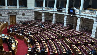 Βουλή: Στην Ολομέλεια το νέο πλαίσιο για τη διεύρυνση των επιλογών συμπληρωματικής συνταξιοδοτικής αποταμίευσης