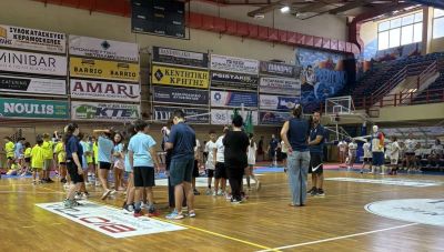 2ο Θερινό Αθλητικό Καμπ Δήμου Ρεθύμνης: Η σκυτάλη από τους Ολυμπιακούς Αγώνες πέρασε στον μαγικό υδάτινο κόσμο