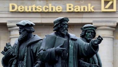Deutsche Bank: Αντεπίθεση στους πρώην τραπεζίτες που ζητούν αποζημίωση 473 εκατ. λίρες