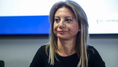 Καρυστιανού: «Θα αντέξουμε κάθε επίθεση από όπου κι αν προέρχεται»