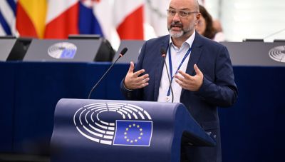 Σάκης Αρναούτογλου: Η ερημοποίηση δεν αρχίζει όταν εμφανιστεί η έρημος