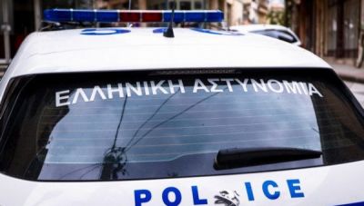 Συνελήφθη επ’ αυτοφώρω 20χρονη για κλοπή – Κρύφτηκε σε ντουλάπα και απείλησε με μαχαίρι