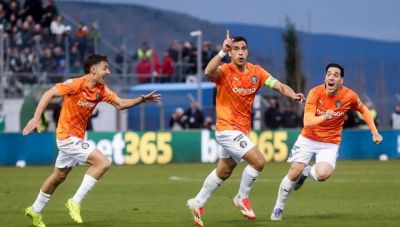 Δέκα παλικάρια στη Λιβαδειά για τον ΟΦΗ -Βack to back τελικός και τέταρτη συνολικά σε τελικό Κυπέλλου! (Φωτο + Βίντεο)