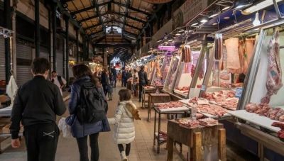 Στο 2,5% υποχώρησε ο πληθωρισμός τον Ιανουάριο – Ράλι σε μοσχάρι και σοκολάτες