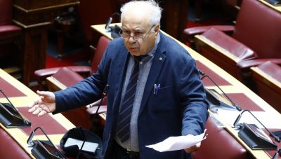 Εκτός της Κοινοβουλευτικής Ομάδας του ΠΑΣΟΚ ο Παναγιώτης Παρασκευαΐδης