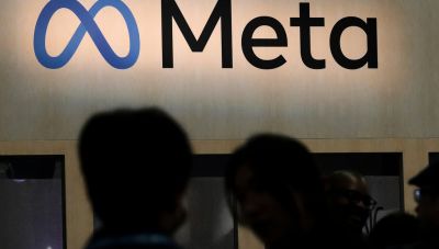 Ποστ μετά θάνατον: Η Meta κατοχύρωσε πατέντα που κρατά ενεργούς στα κοινωνικά δίκτυα λογαριασμούς χρηστών που απεβίωσαν