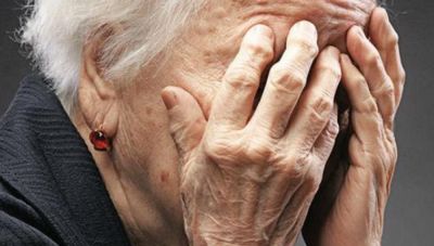 Θεσσαλονίκη: Περιστατικά ξυλοδαρμού και κακοποίησης ηλικιωμένων – Γιατί μένουν κρυφά