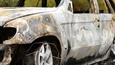 Ζαρός: Αυτοκίνητο κάηκε ολοσχερώς τα ξημερώματα...