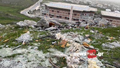 Έκαναν χωματερή και το δρόμο που οδηγεί στο ραντάρ στα  Δυο Αοράκια (Φωτο)