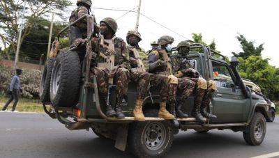 Η Ρωσία στρατολόγησε περισσότερους από 1.000 Κενυάτες για να πολεμήσουν για λογαριασμό της στην Ουκρανία