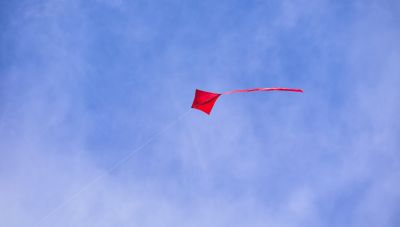 Το μήνυμα του ΑΔΜΗΕ για το ασφαλές πέταγμα του χαρταετού