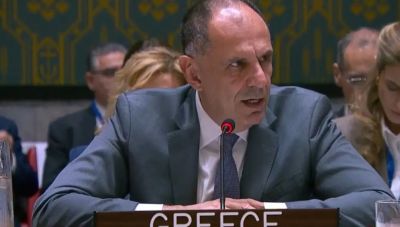 Γιώργος Γεραπετρίτης: «Σοβαρές παραβιάσεις ανθρωπίνων δικαιωμάτων» στα υπό ρωσική κατοχή εδάφη
