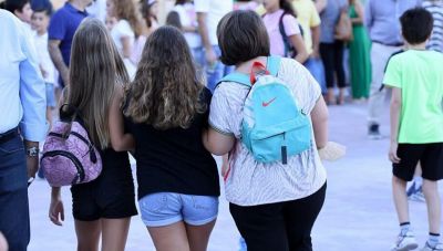 Μέσα στον Μάρτιο οι εγγραφές σε νηπιαγωγεία και δημοτικά για το σχολικό έτος 2026-2027