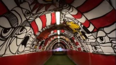 Η UEFA αποθέωσε το «τούνελ του τρόμου»: Τη φυσούνα στο γήπεδο του Ερυθρού Αστέρα που τρομοκρατεί κάθε αντίπαλο