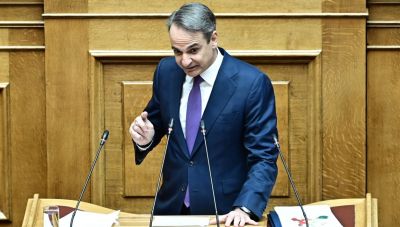 Μητσοτάκης στον Φραγκίσκο Παρασύρη του ΠΑΣΟΚ: Δεν μετακομίζετε λίγο στο ΚΚΕ;