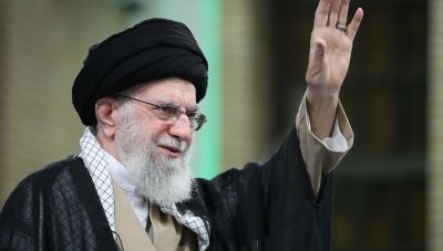 Ιράν: Ετοιμαζόμαστε για αντίποινα, η απάντηση θα είναι συντριπτική – Εκτός Τεχεράνης ο Χαμενεΐ