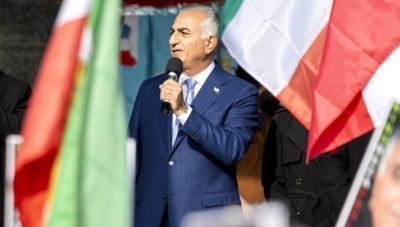 Επίθεση στο Ιράν: Η «τελική νίκη» πλησιάζει, λέει ο γιος του τελευταίου σάχη