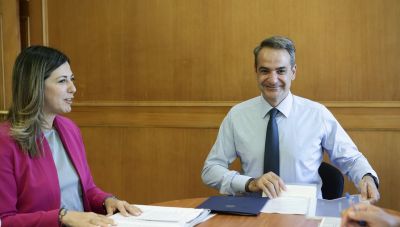 Το Εθνικό Απολυτήριο στο προσκήνιο-Σύσκεψη στις 12 μμ υπό τον πρωθυπουργό