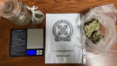 Αστυνομική επιχείρηση στο Μαλεβίζι: Συλλήψεις για ναρκωτικά – Ανήλικος μεταξύ των συλληφθέντων, χειροπέδες και στον κηδεμόνα
