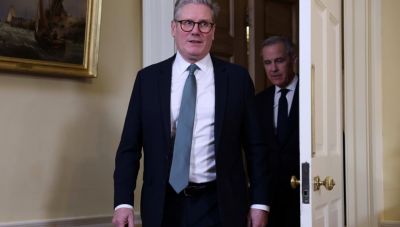 Bloomberg: Σε τεντωμένο σχοινί ο Στάρμερ-Παίζεται η παραίτηση του μέχρι το τέλος της εβδομάδας