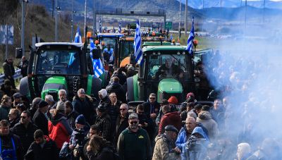 Αγρoτικές κινητοποιήσεις: Διαβουλεύσεις για την συνάντηση της Τρίτης