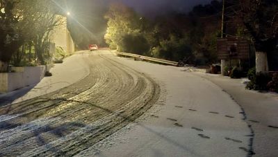 Κρήτη: Στα λευκά ο Δήμος Χερσονήσου - Που χιονίζει - Τι να προσέχουν οι οδηγοί (φωτο)