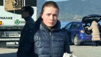 Κινητοποίηση στη Βάρη για την 16χρονη Λόρα – Αναλύουν τα βίντεο από καφετέρια για να δουν αν είναι εκείνη