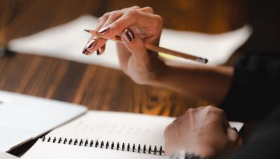 Δωρεάν εργαστήρια θεατρικής γραφής και μετάφρασης από το Πανεπιστήμιο Κρήτης και το Αντίβαρο