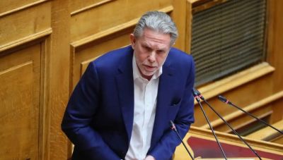 Παύλος Γερουλάνος: Το ΠΑΣΟΚ δεν το ακουμπάει κανένα καινούργιο κόμμα - Αποκαλύπτει ότι είναι δυσλεκτικός, το «bullying» από τις αδερφές του