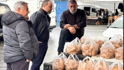 Στη Λαϊκή του Σαββάτου, σε συνάντηση με τους εκπροσώπους των παραγωγών και των εμπόρων ο Φρ. Παρασύρης