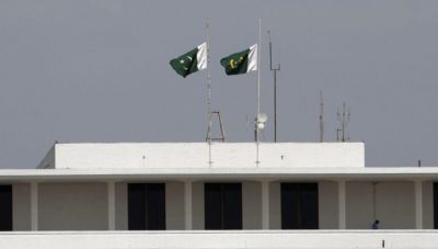 Πακιστάν: Σε ισόβια κάθειρξη καταδικάστηκαν οκτώ αντιπολιτευόμενοι δημοσιογράφοι