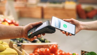 ΑΑΔΕ: Δεν υπάρχει υποχρέωση υποβολής δήλωσης για το χαρτζιλίκι μέσω IRIS