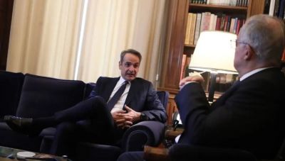 Κ. Μητσοτάκης στον Κ. Τασούλα: Να πρυτανεύσει η λογική και ο διάλογος για να αποφύγουμε τα χειρότερα στις σχέσεις ΕΕ-ΗΠΑ