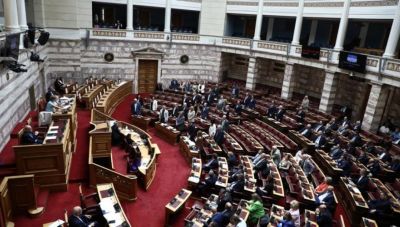 Βουλή: Εγκρίθηκε η πρόταση Μητσοτάκη για Διακομματική Επιτροπή για τον πρωτογενή τομέα