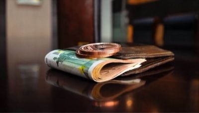 Αυξήσεις μισθών στον ιδιωτικό τομέα – Ποιοι θα δουν περισσότερα χρήματα