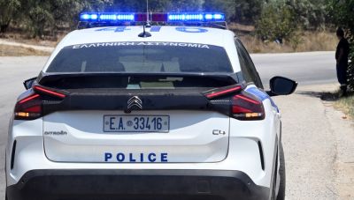 Ηλεία: Χειροπέδες σε δύο άνδρες  για κλοπή σε κατάστημα - Απείλησαν πελάτη με μαχαίρι