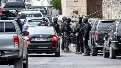 Στο νοσοκομείο και οι δύο γονείς του Φανούρη Καργάκη-Αναβλήθηκε η δίκη τους στο Αυτόφωρο