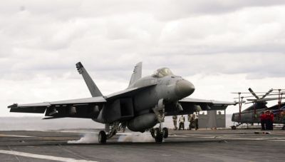 Ο Τραμπ εκτιμά ότι το Ιράν θέλει συμφωνία με τις ΗΠΑ – Ενισχύει τη στρατιωτική παρουσία στη Μέση Ανατολή