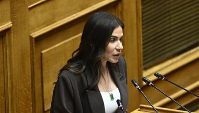 Ελένη Βατσινά: Σε αδιέξοδο η μελισσοκομία στο Ηράκλειο – Κίνδυνος μαζικής εγκατάλειψης του κλάδου Εισερχόμενα