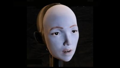 Ρομπότ έμαθε να κινεί τα χείλη του σαν άνθρωπος χάρη σε έναν καθρέφτη και πολύ YouTube (βίντεο)