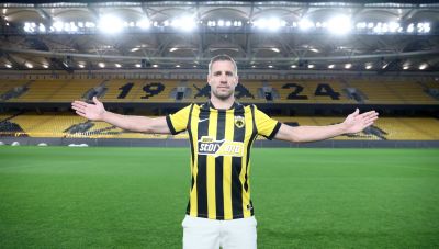 ΑΕΚ: Ποδοσφαιριστής της Ένωσης και επίσημα ο Μπάρναμπας Βάργκα