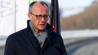 Μερτς: Σε «πολύ κρίσιμη κατάσταση» τομείς της γερμανικής οικονομίας