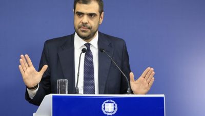 Πολιτική κόντρα για τα μέτρα της κυβέρνησης για τους αγρότες – «Η χώρα δεν μπορεί να κοπεί στα δύο», διαμηνύει ο Π. Μαρινάκης