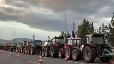 Μπλόκα αγροτών: Σφίγγει ο κλοιός των τρακτέρ με περισσότερους αποκλεισμούς εθνικών οδών και παρακαμπτηρίων