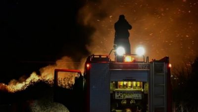 Φωτιά σε χώρο επιχείρησης ανακυκλώσιμων στο Ομορφοχώρι Λάρισας -Ήχησε το 112