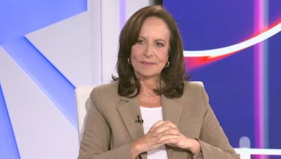 Διαμαντοπούλου για τιμές καυσίμων: Η ακρίβεια δεν αντιμετωπίζεται με ωραία λόγια και φωτογραφίες