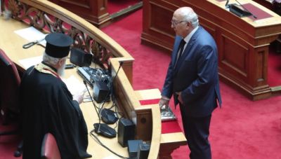 Βουλή: Oρκίστηκε βουλευτής ο Γιάννης Αμανατίδης