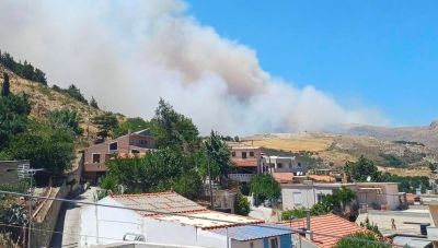 Ηράκλειο: Μεγάλη κινητοποίηση για φωτιά στο Μελιδοχώρι – Μήνυμα από το 112, σηκώθηκε και ελικόπτερο (φωτογραφία+ βίντεο)